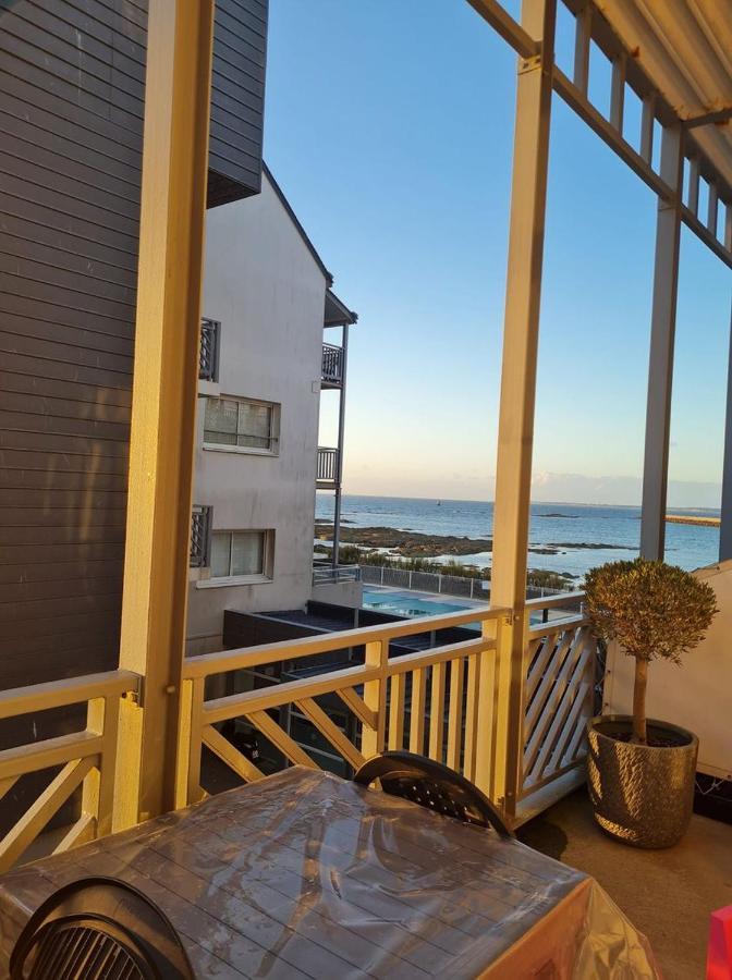 Appartement vue latérale mer Le Croisic Exterior foto